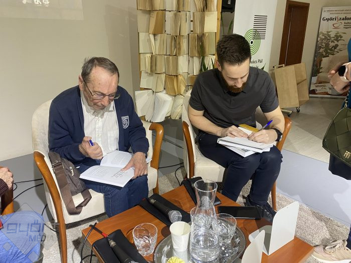 Dulai Péter könyvbemutató VK