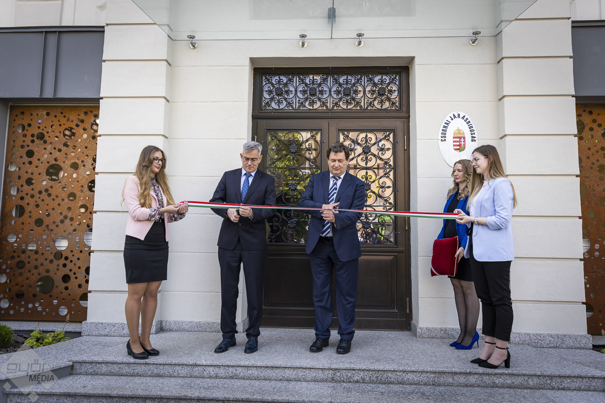 Átadták a Csornai Járásbíróság új épületét


