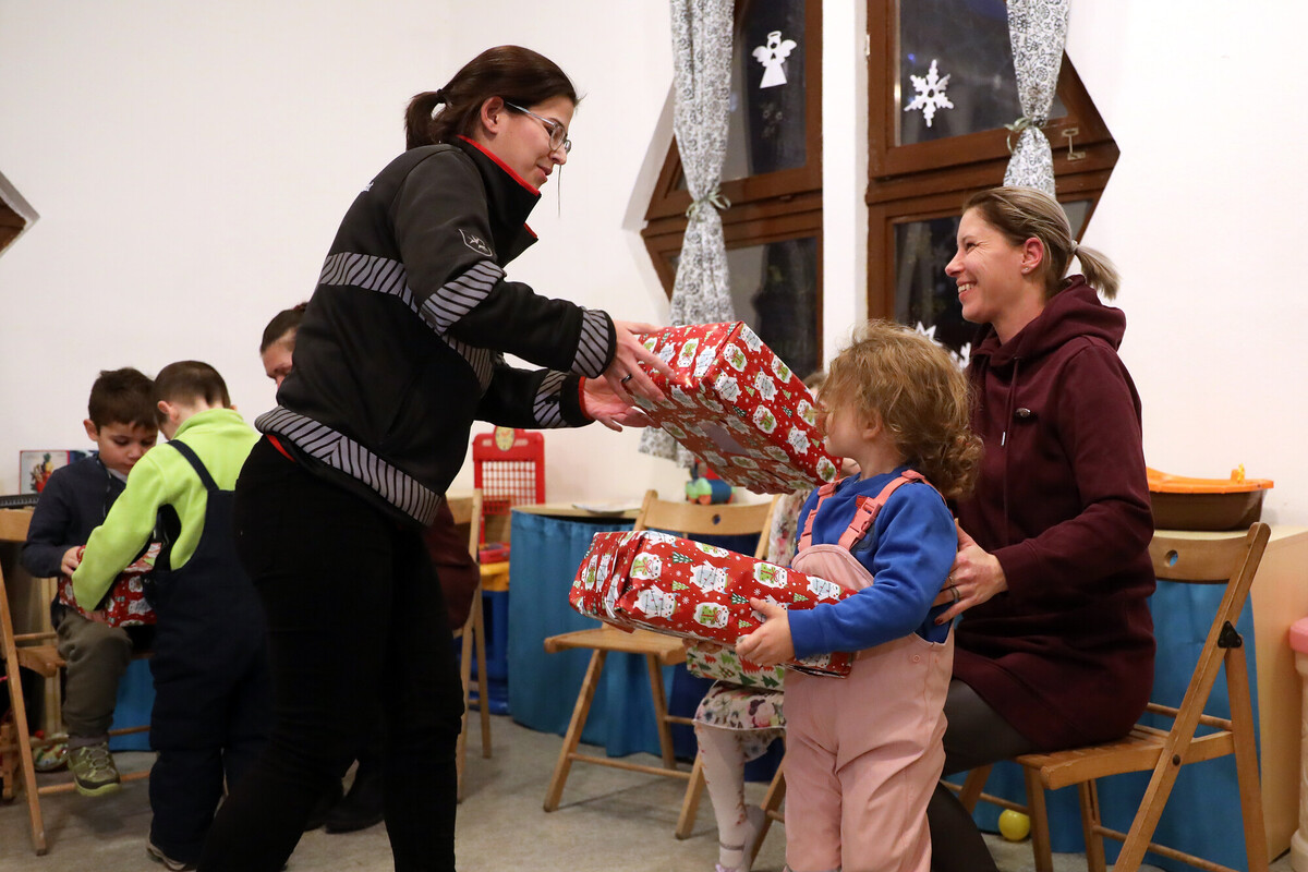 MosolyManók: 12 ezer csomag talált gazdára 