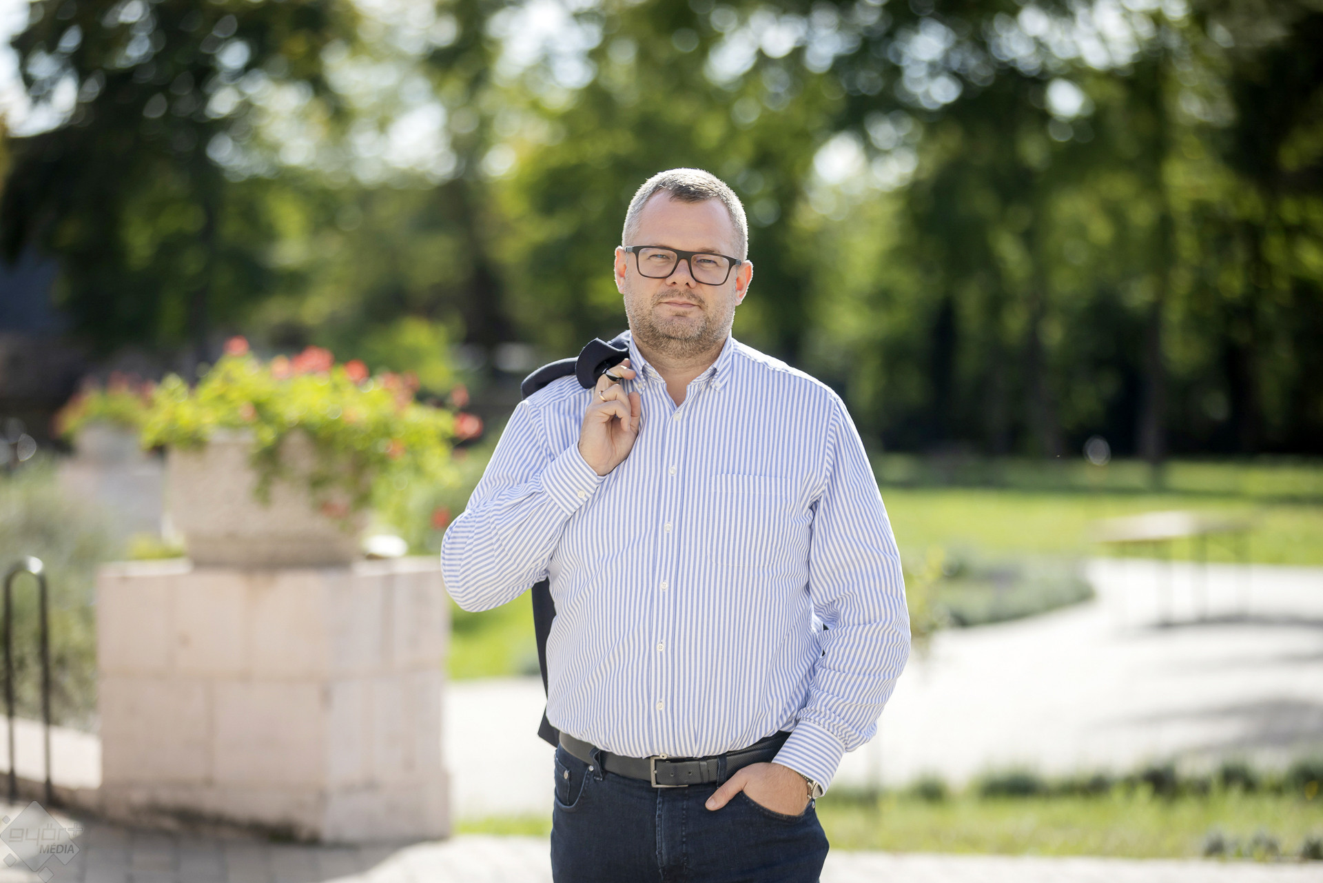 Falvak hallgatása és politikai zártság – Az ellenzéki médium is a Fidesz győzelemre számít a 2-es körzetben