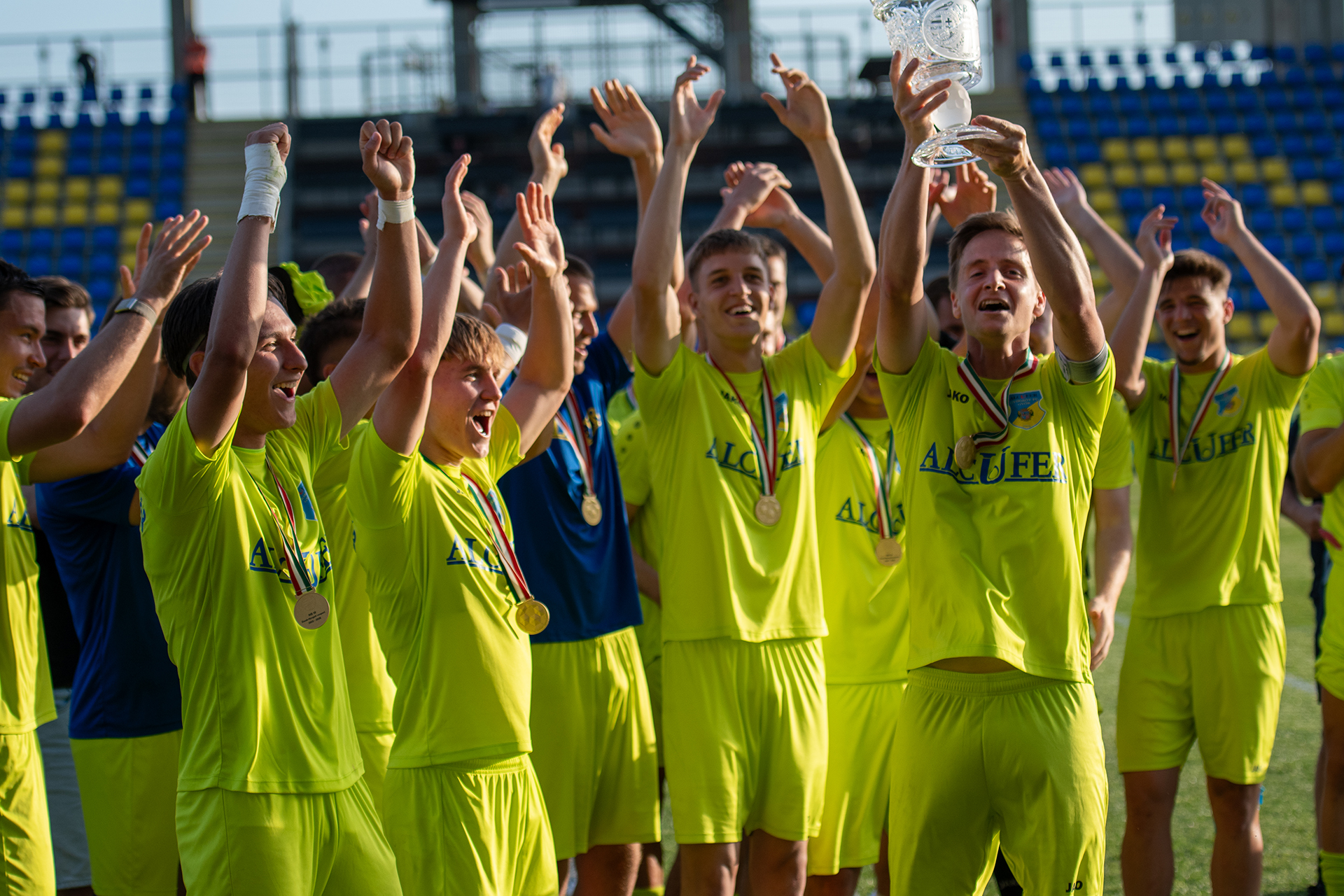 Megkapta az aranyérmet a Gyirmót FC, jöhet az osztályozó!